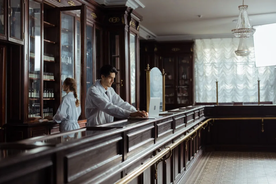 Khu vực thuốc kê đơn